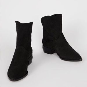 Intentionally blank suede western boots EU 36